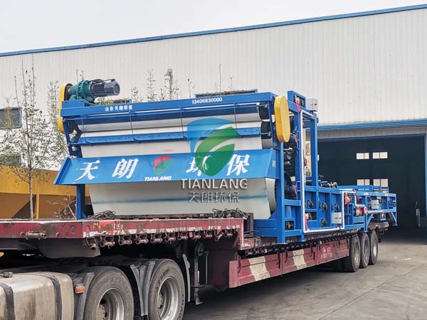 带式压滤机结构及产品分析